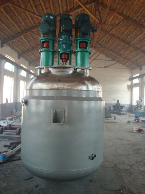 1638174299191287.jpg 碳鋼反應釜 (7).jpg